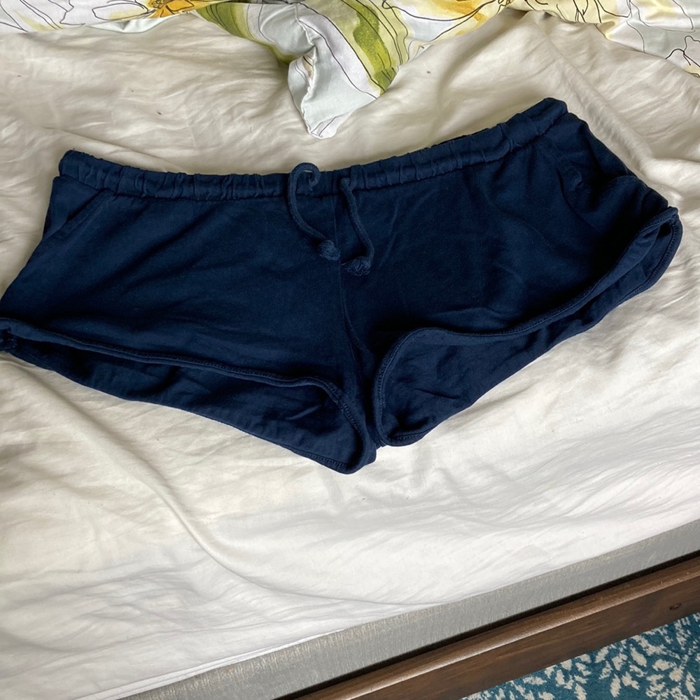 COMFY HM SHORTS